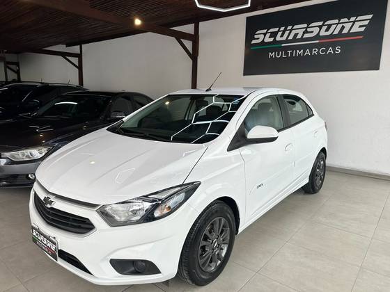 CHEVROLET ONIX 1.0 MPFI LT 8V FLEX 4P MANUAL CHEVROLET ONIX 1.0 MPFI LT 8V FLEX 4P MANUAL